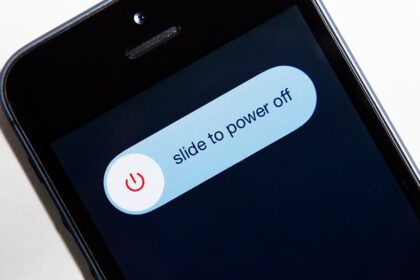Slide to power off iPhone