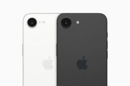 A matte white and a matte black iPhone 16e, side by side.