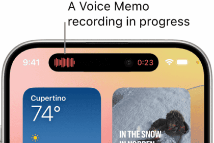 The iPhone 14 Pro Home Screen, showing a live Voice Memo recording in the Dynamic Island at the top of the screen.  
