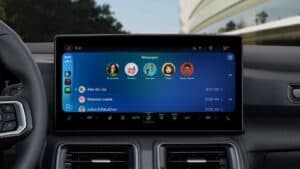 CarPlay Pinned Messages  