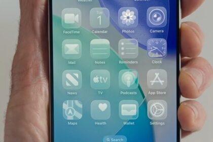 iOS 26 glassy Control Center 1