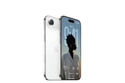 iPhone Air, Back and front exterior overlapping, cloud white color, fusion camera in raised plateau back exterior, dynamic island  