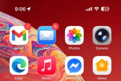 Hide search bar on iPhone home screen