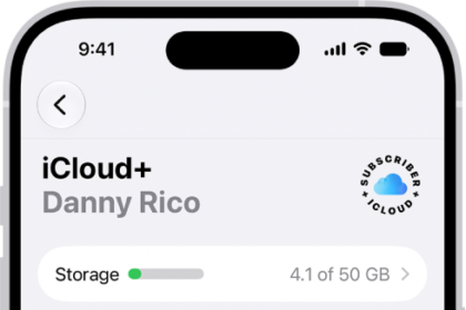 The iCloud settings screen showing the iCloud storage meter and a list of features—including Photos, iCloud Drive, and iCloud Backup—that can be used with iCloud.