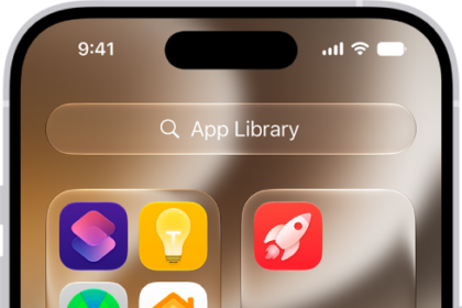 App Library on iPhone showing the apps organized by category (Utilities, Social, Entertainment, and so on).