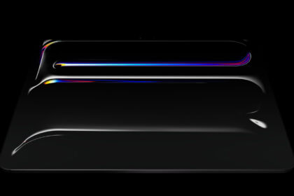 iPad Pro, landscape orientation, front exterior, space black color, aluminum and glass enclosure