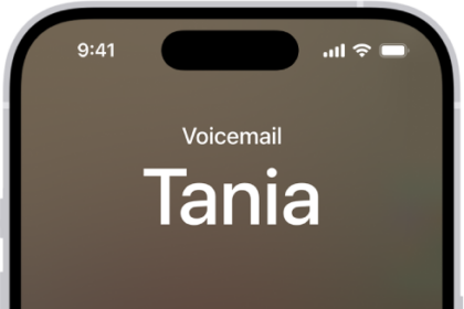 A call screen showing a Live Voicemail from a contact. Below the transcribed text are the Stop and Accept buttons for the call.