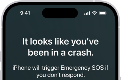 The Crash Detection screen showing a notification you've been in a crash, below it is an Emergency Call SOS slider with a cancel button.