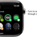 The customize screen for a watch face showing featured complications. Turn the Digital Crown to browse complications.