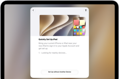 The Quick Start screen, with options to set up your iPad by bringing it close to another iPhone or iPad, or setting it up without another device.