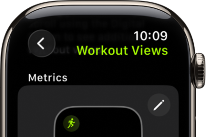 The Workout Views screen, showing the Metrics workout view for a Hiking workout.