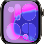 The Flow watch face showing the time in very large numbers.