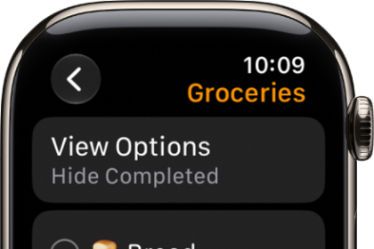 The Reminders app showing a grocery list.