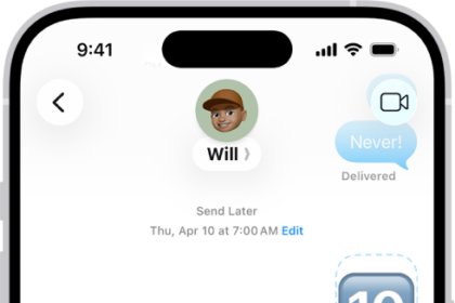A Messages conversation with messages scheduled to be sent later.
