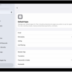 The screen for changing your default apps for sending email, browsing the web, and more.