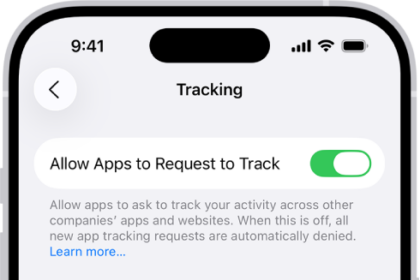 The Tracking screen, with a setting to control whether apps can request to track you across websites or apps owned by other companies.