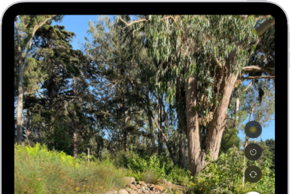 The Camera open in Photo mode.