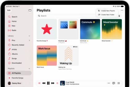 The Playlists tab showing the sidebar at the left and the list of playlists at the right. At the top are buttons to create a new playlist or create a new folder.