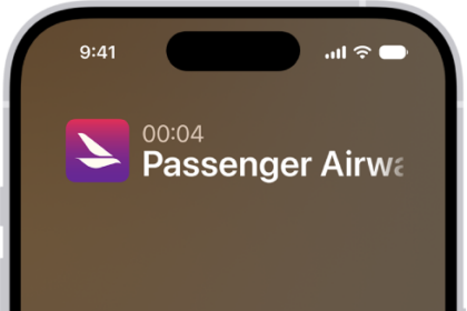 The call screen, showing a Call Context card with a flight confirmation.