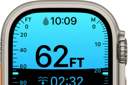 A Depth screen on Apple Watch Ultra, showing the current depth, elapsed time, and water temperature.
